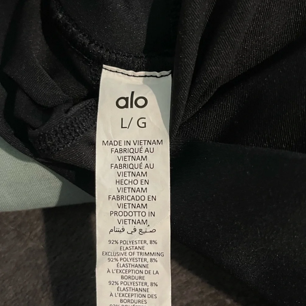 ALO Yoga Black A-Line Pleated Skirt